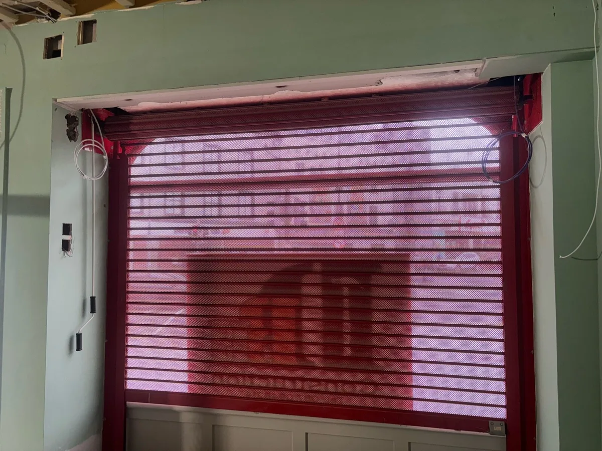Roller security doors - Image 3