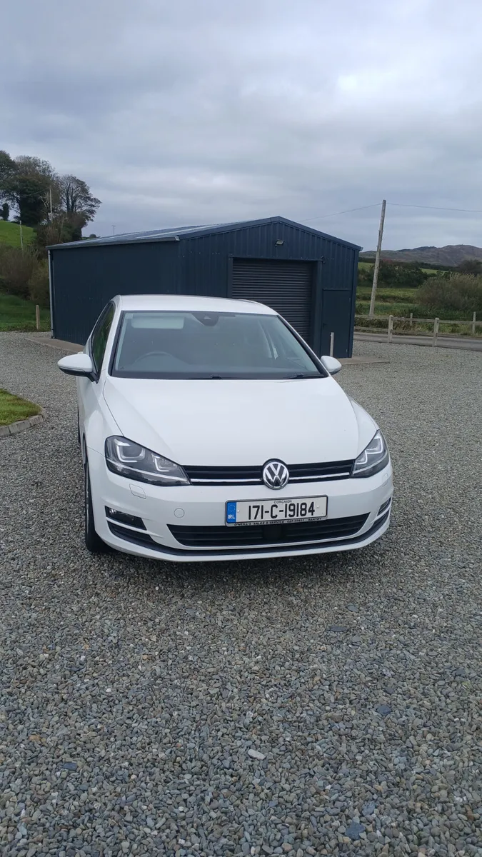 2017 Volkswagen Golf 1.2 Auto. - Image 2