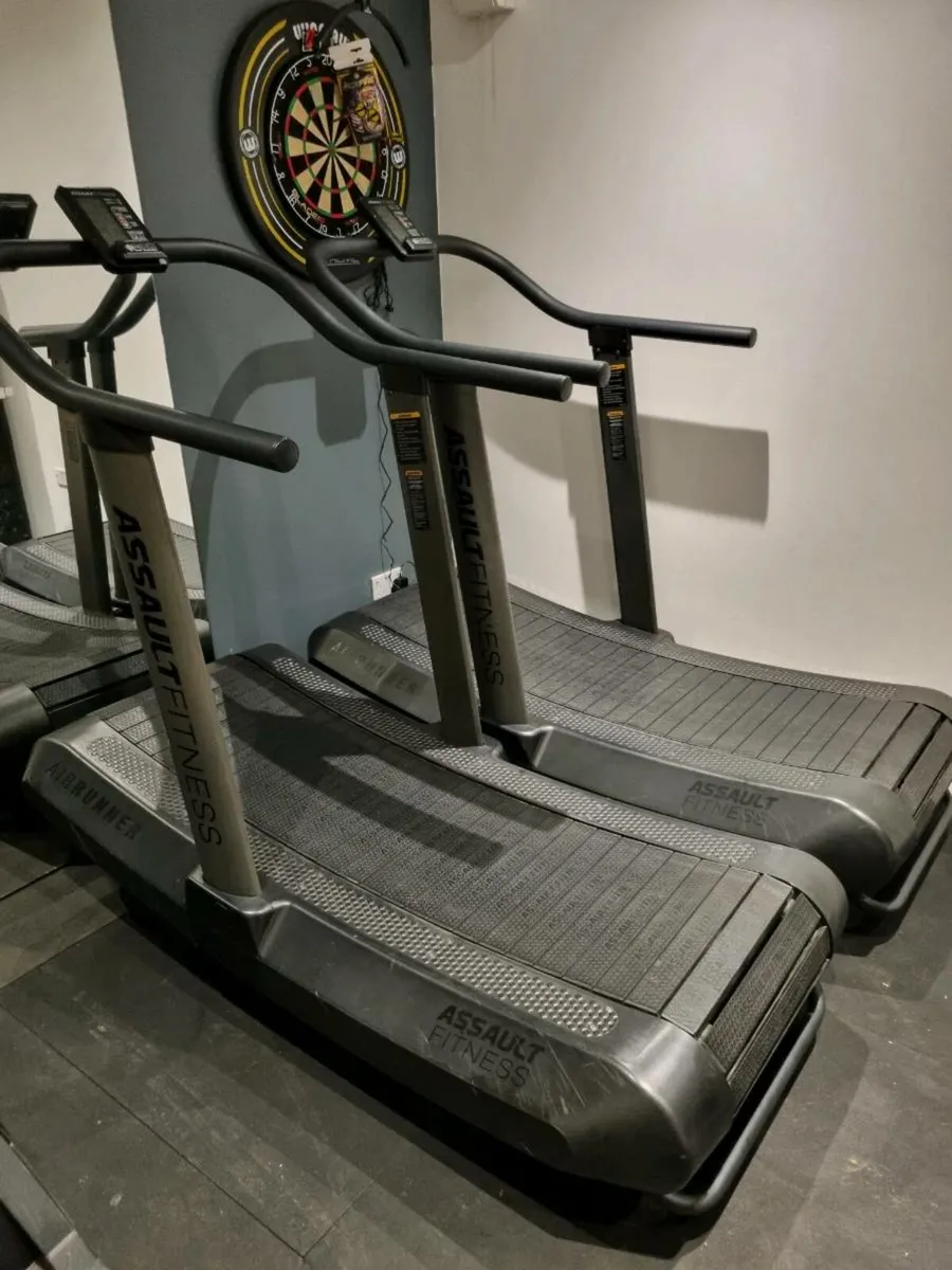 Hyrox / crossfit Treadmills - Assault runner pros - Image 1