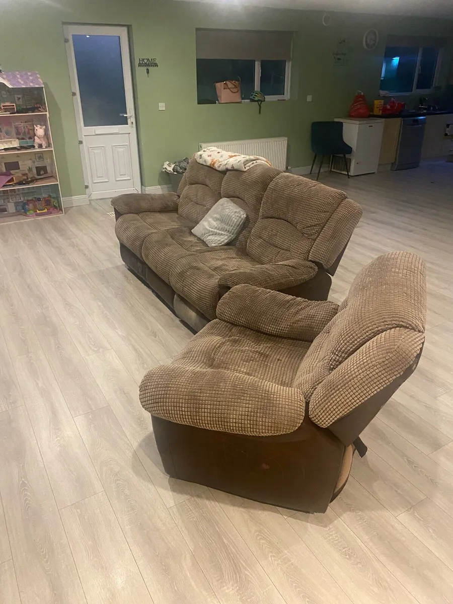 Couch - Image 1