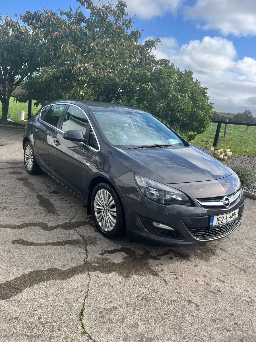 2015 Opel Astra 1.6 Diesel - Image 1