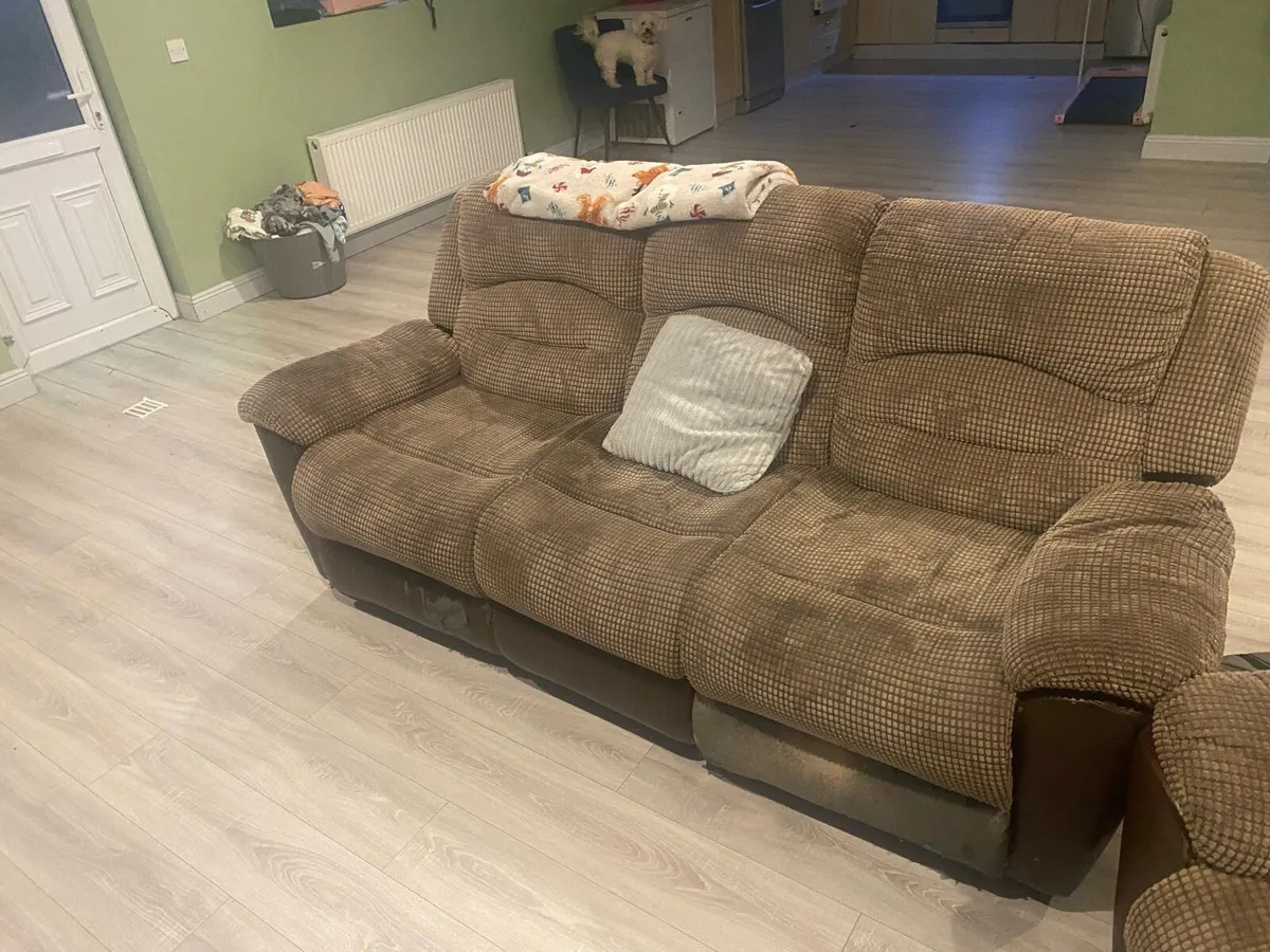 Couch - Image 3