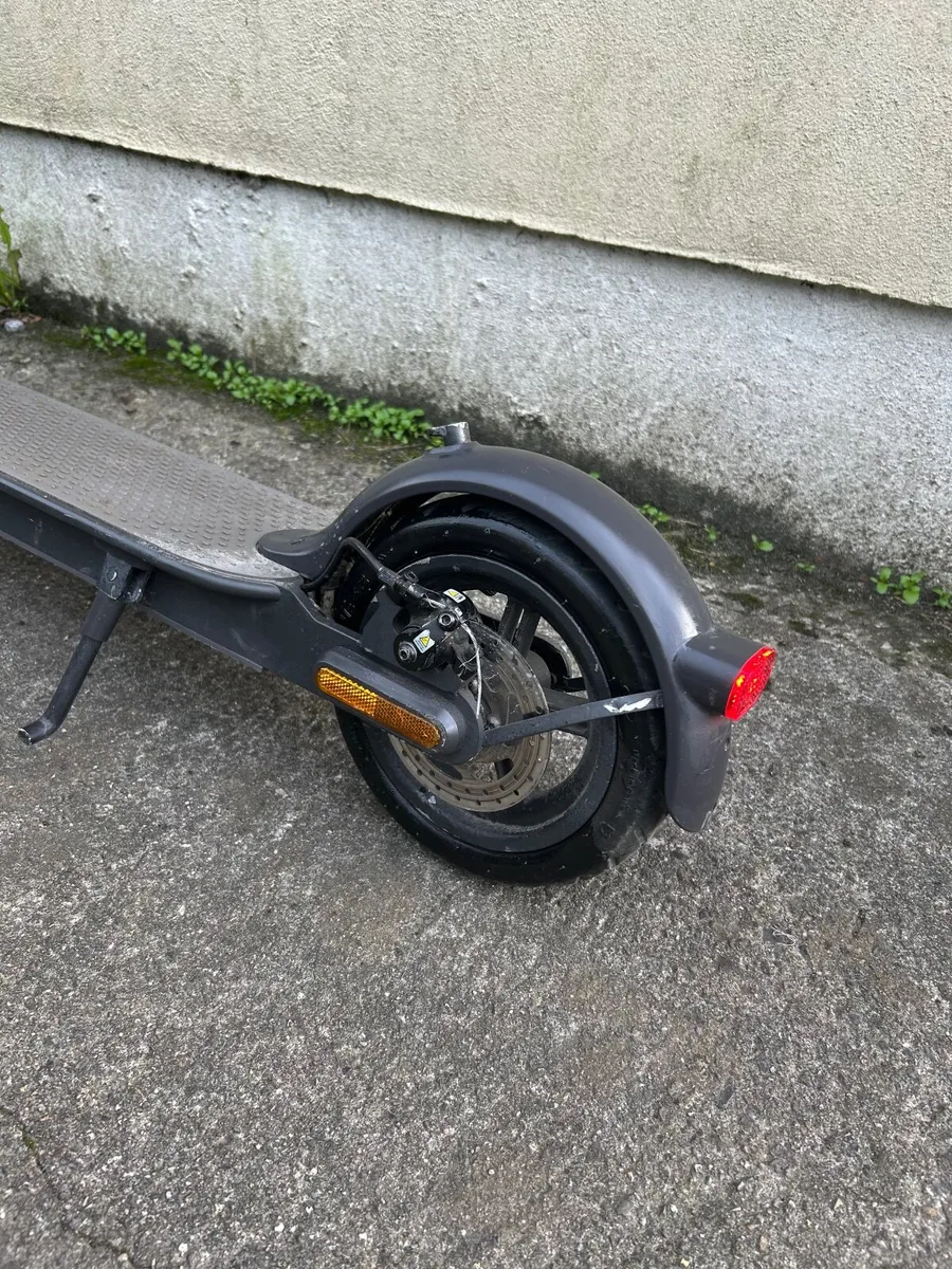 E scooter - Image 2