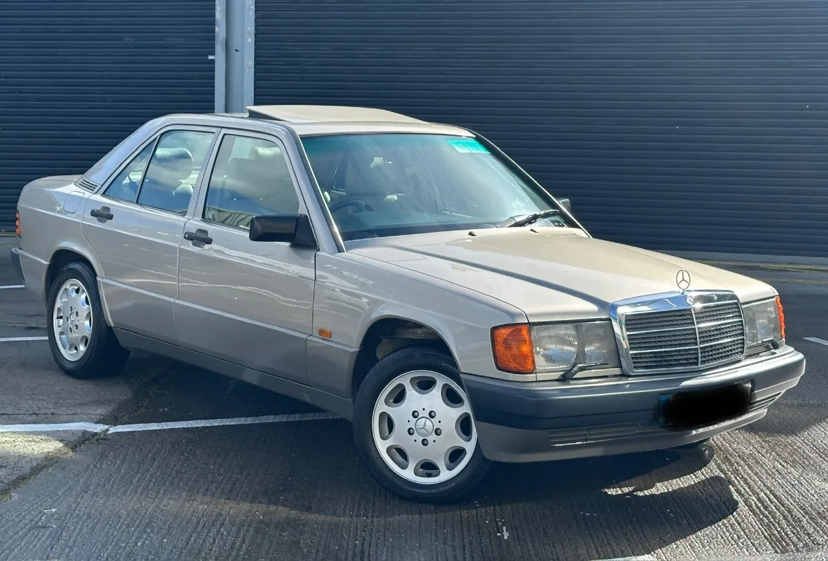 Mercedes-Benz 190e 2.6 Auto - Image 1