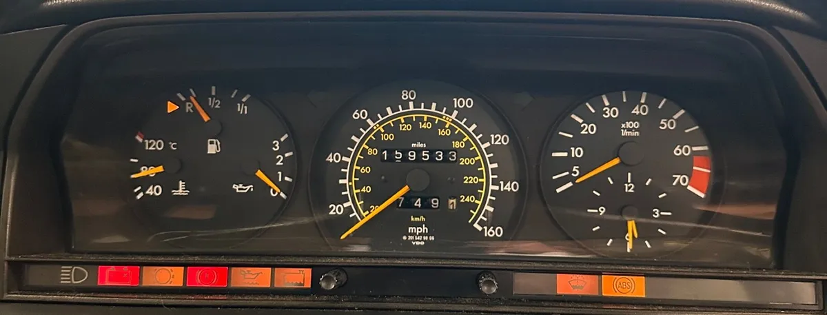 Mercedes-Benz 190e 2.6 Auto - Image 4