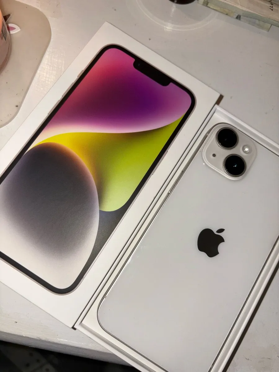 iPhone 14 - Image 1