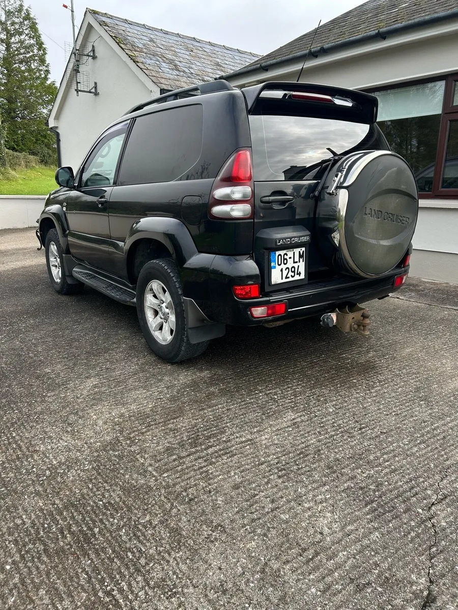 Toyota Landcruiser - Image 3
