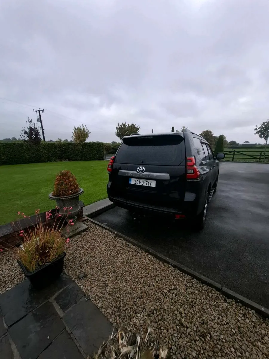 Toyota Landcruiser - Image 2