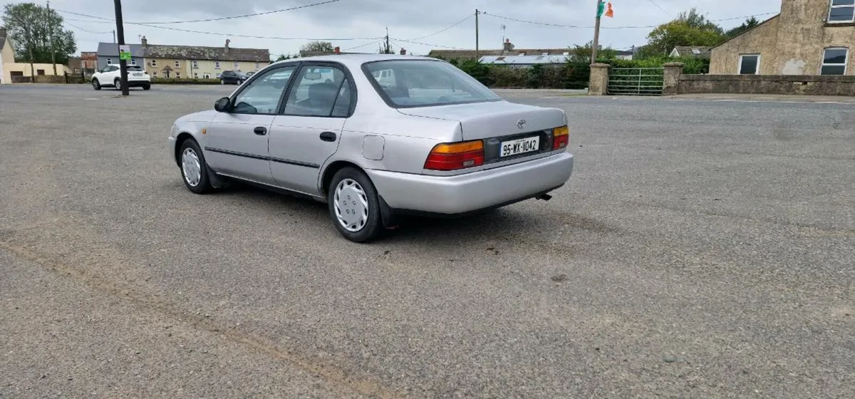 Toyota corolla xli gli - Image 4
