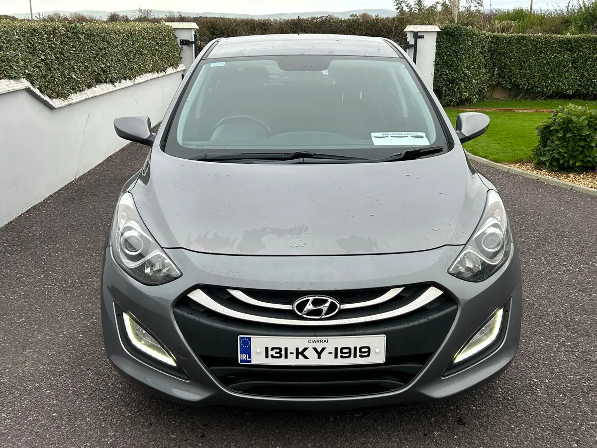 Hyundai i30 2013 new NCT low miles - Image 2