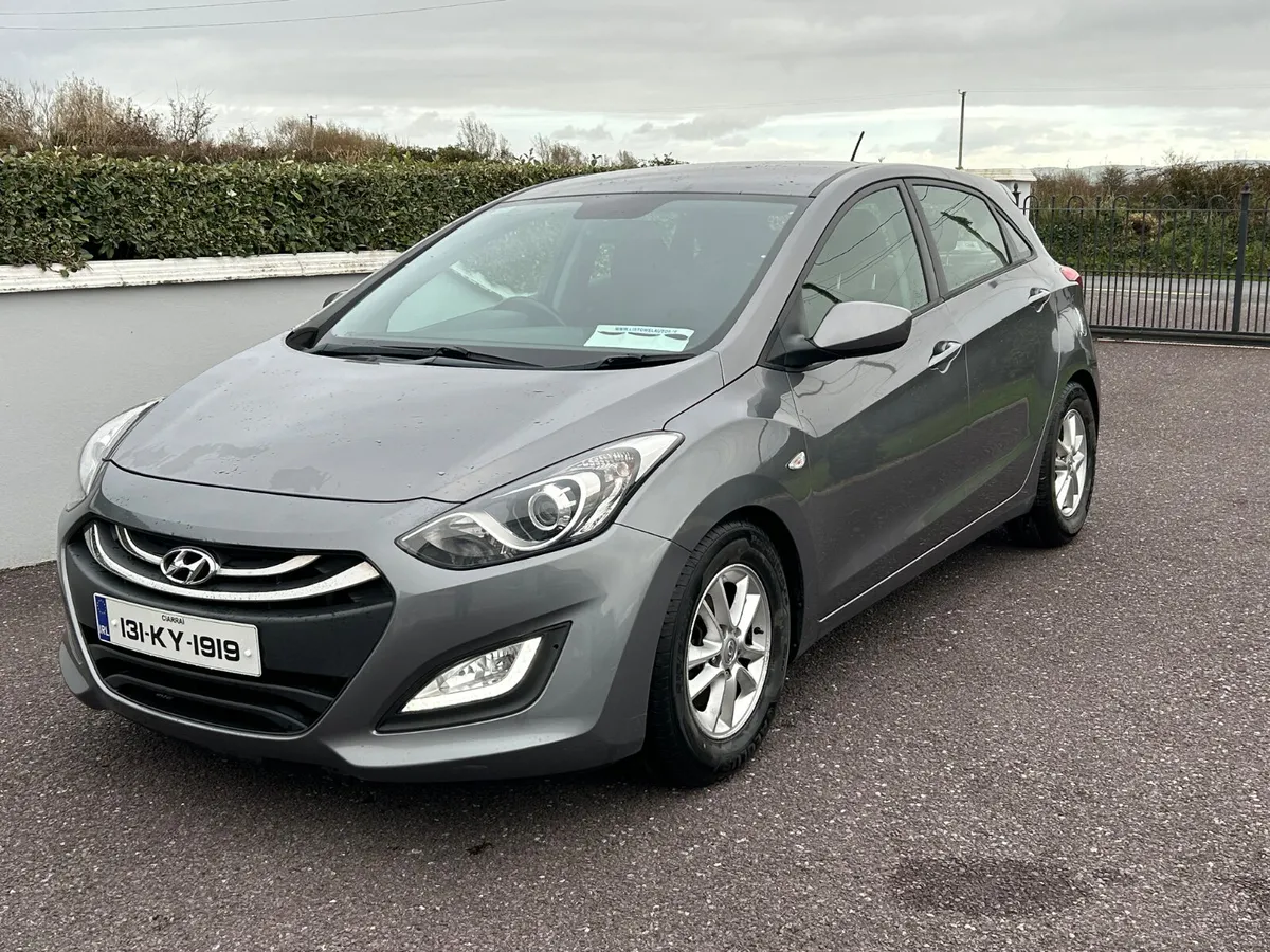 Hyundai i30 2013 new NCT low miles - Image 3