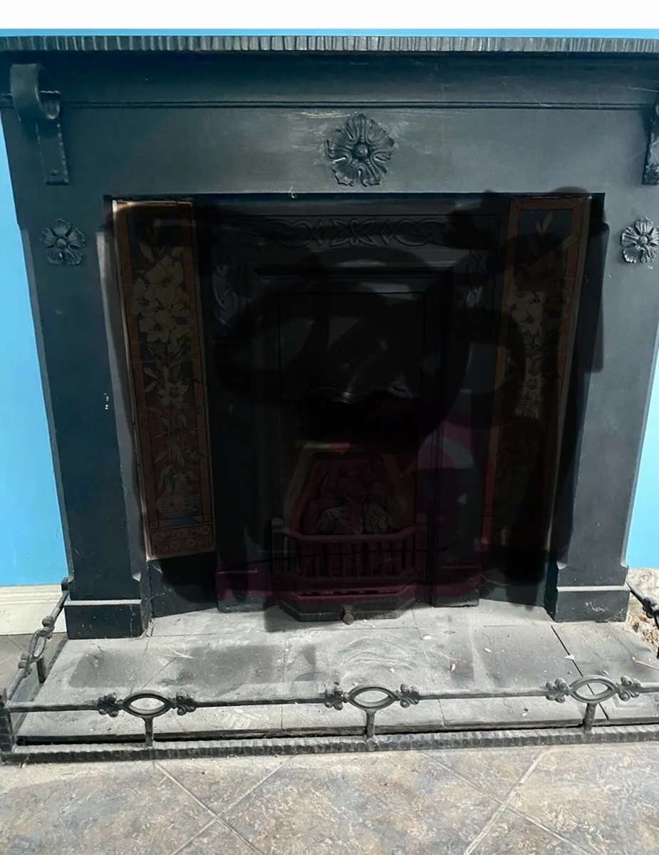 Cast iron fireplace surround & fender