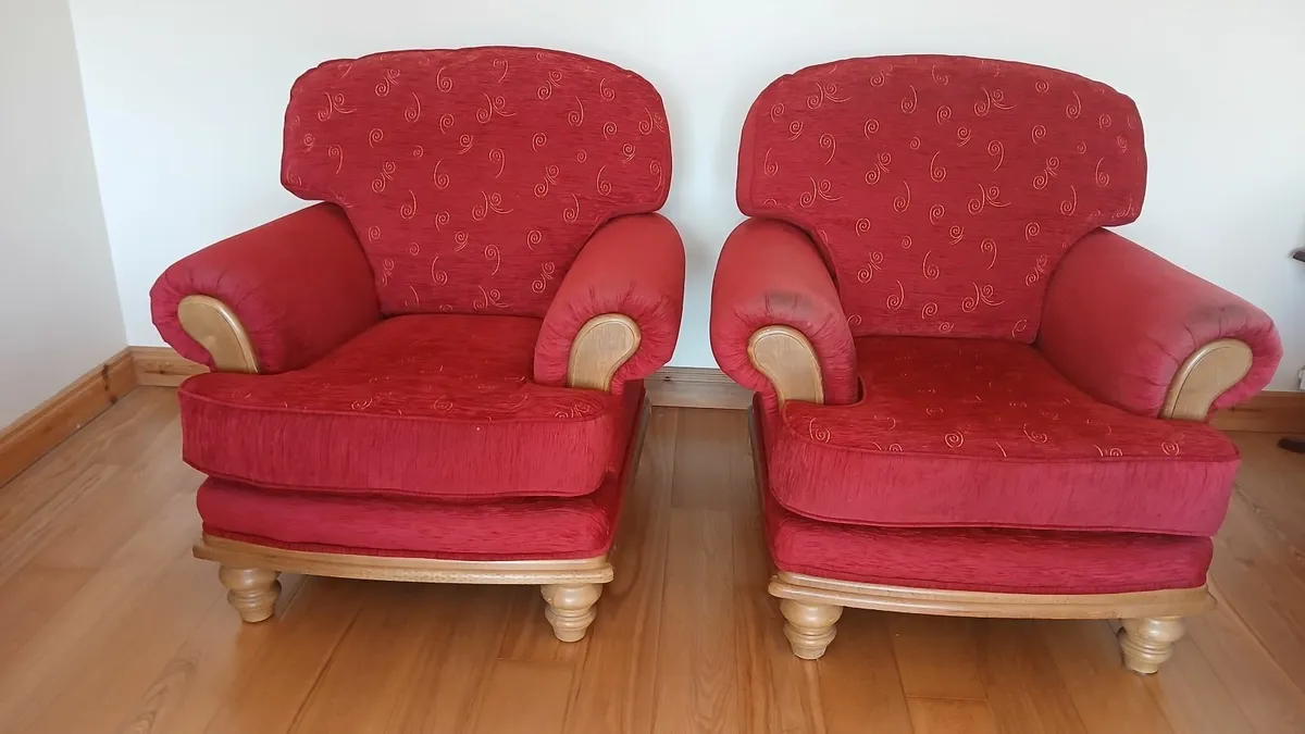 Suite of furniture - Image 3