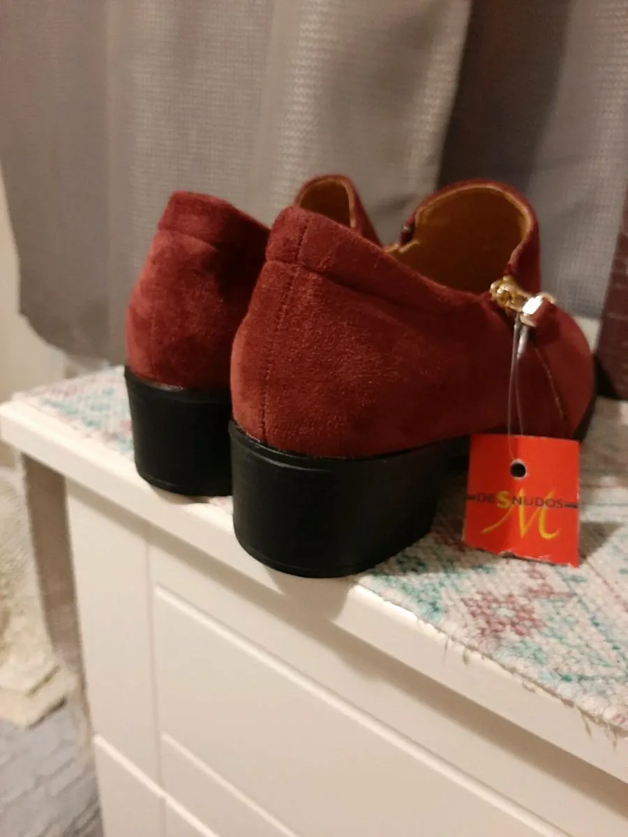 Shoes - Image 1