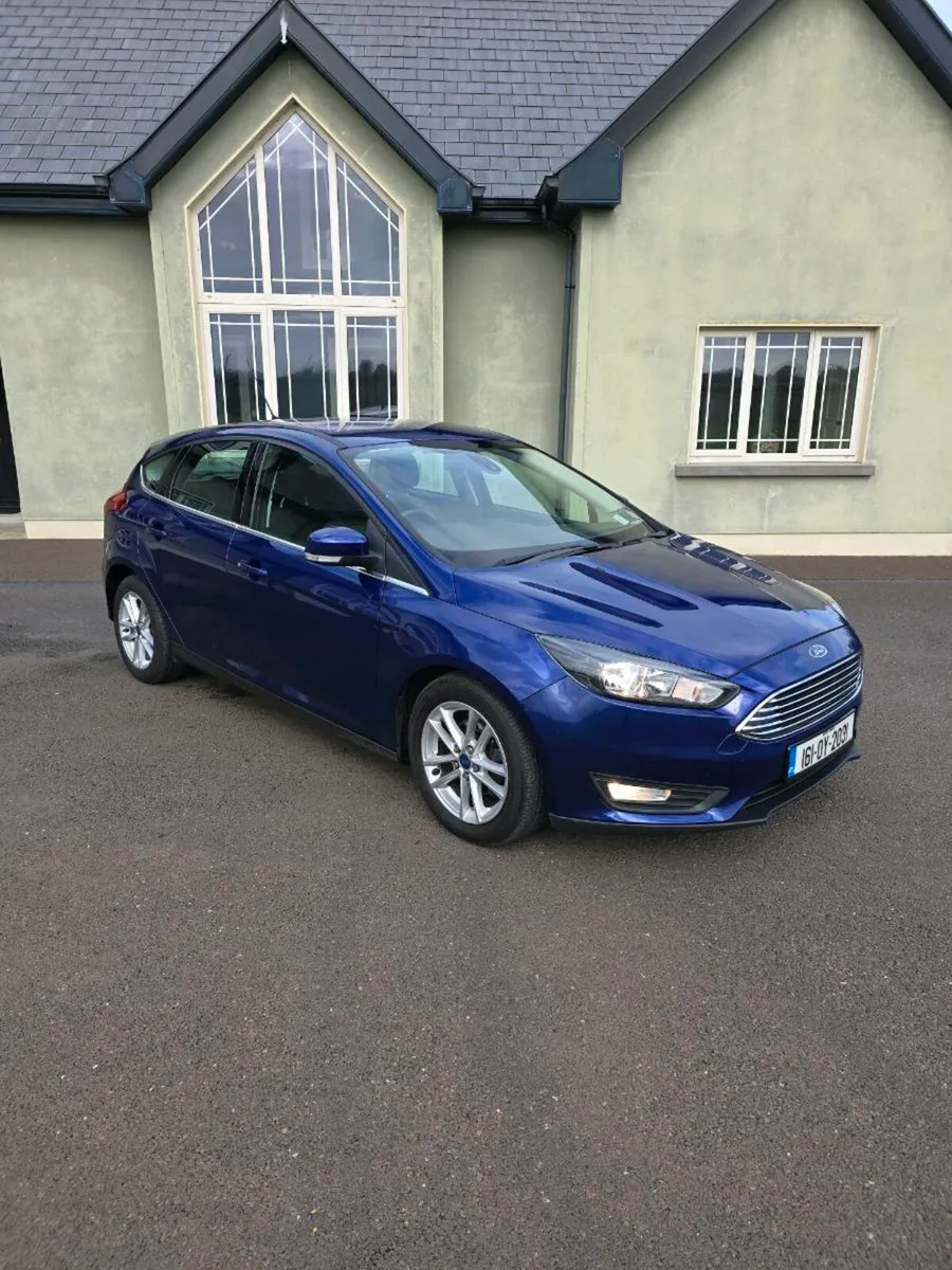 2016 ford focus *low milage* - Image 1