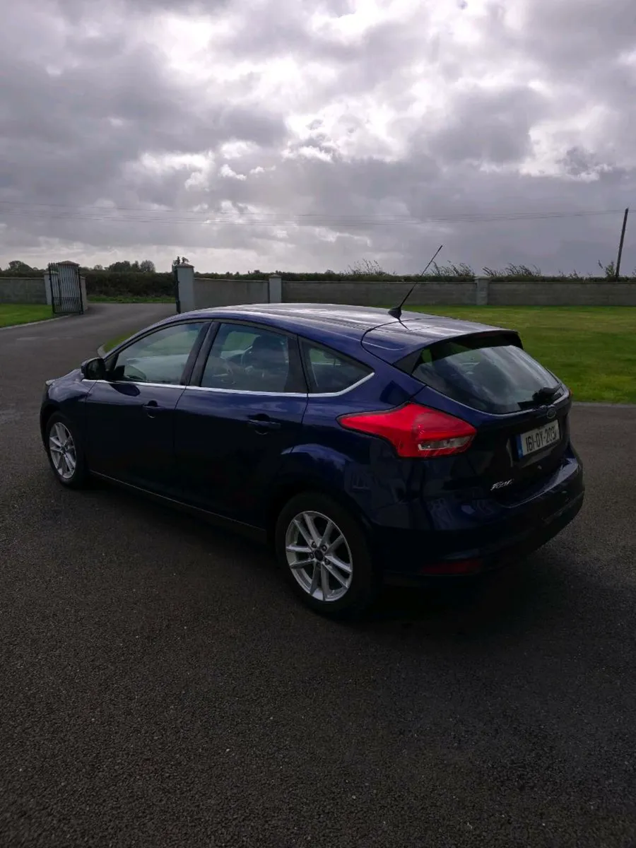 2016 ford focus *low milage* - Image 3