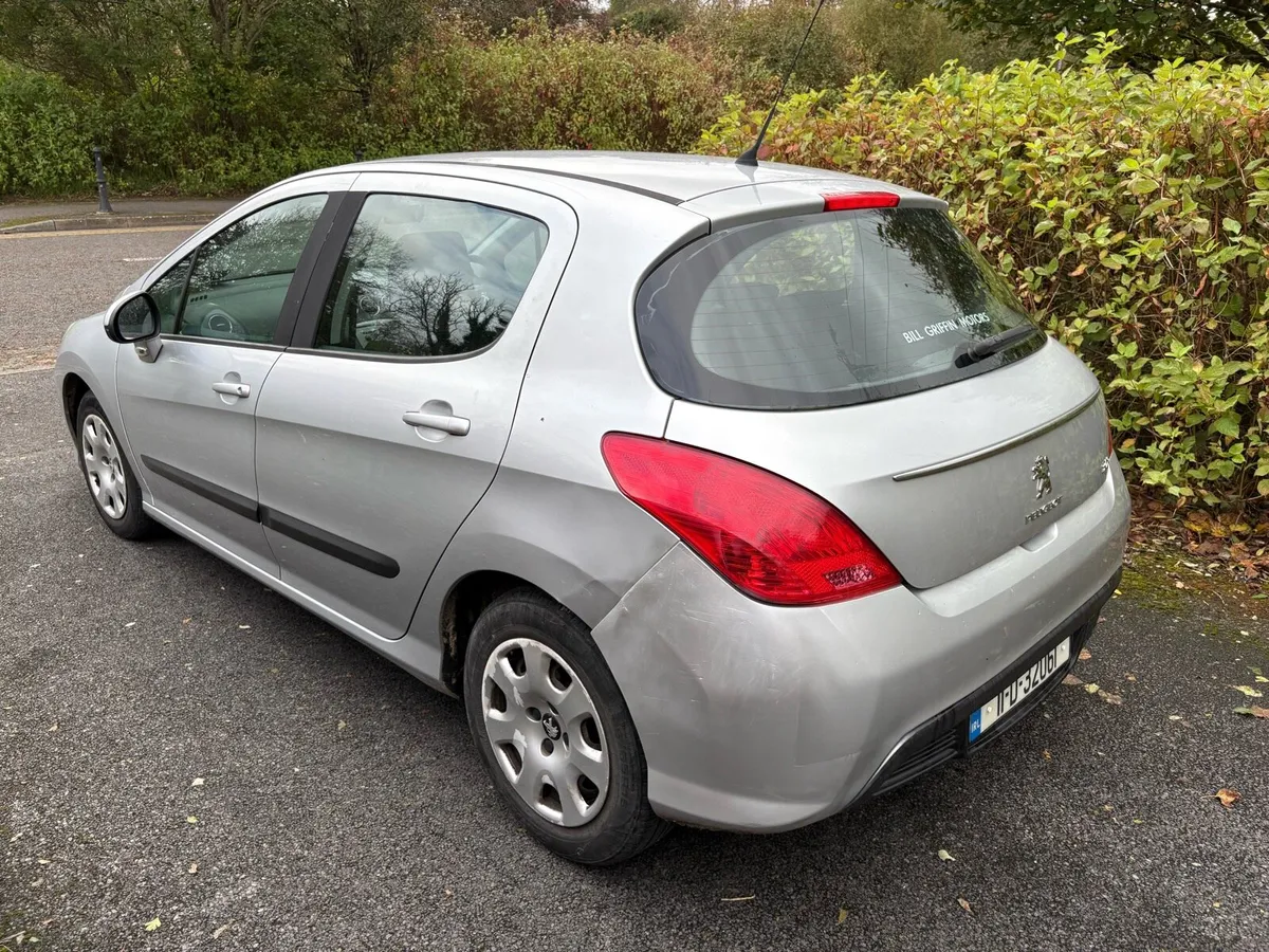 2011 Peugeot 308 1.6 HDI. - Image 4