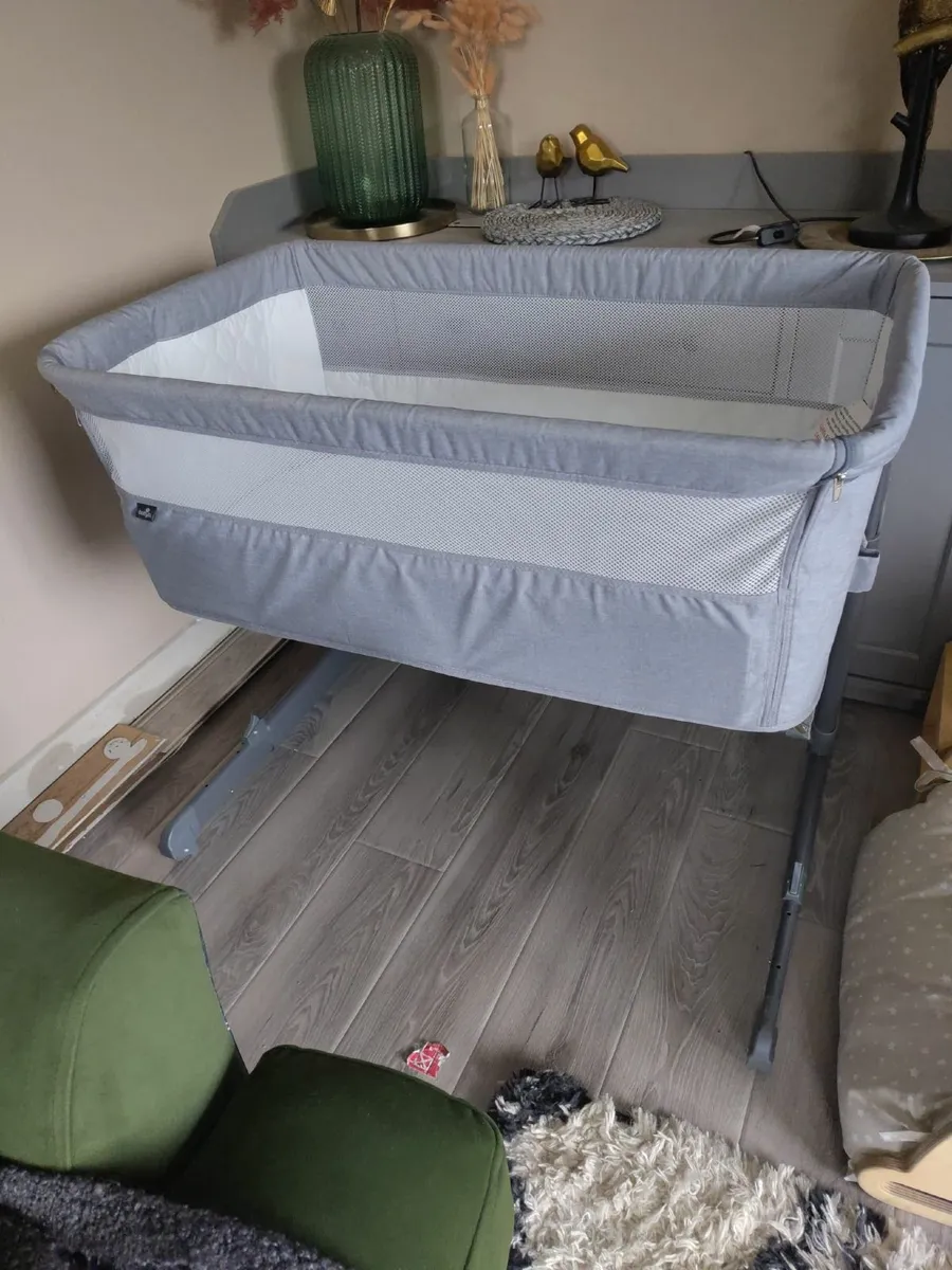 Babylo Next to Me Cot (Side Sleeper) & Mattress - Image 1
