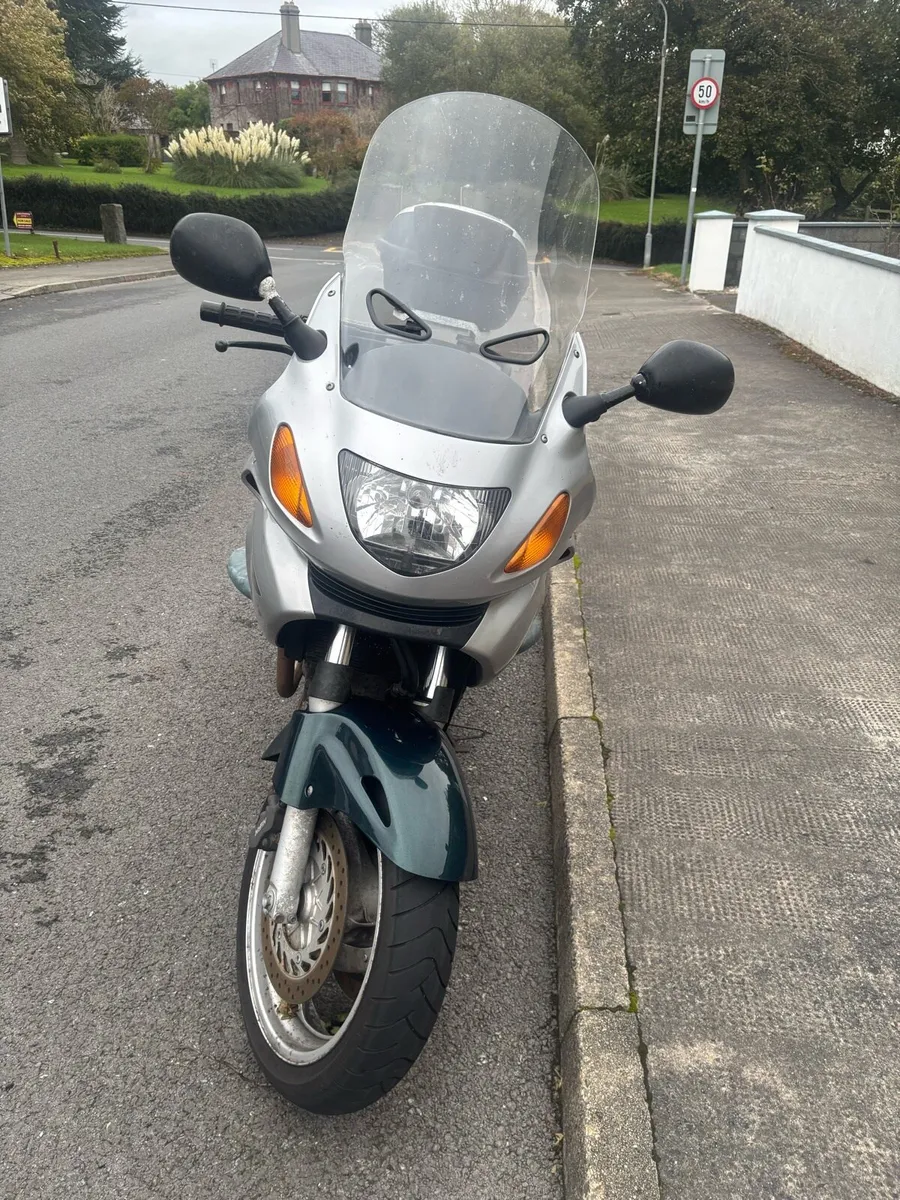 Honda Deauville NT650V - Image 2