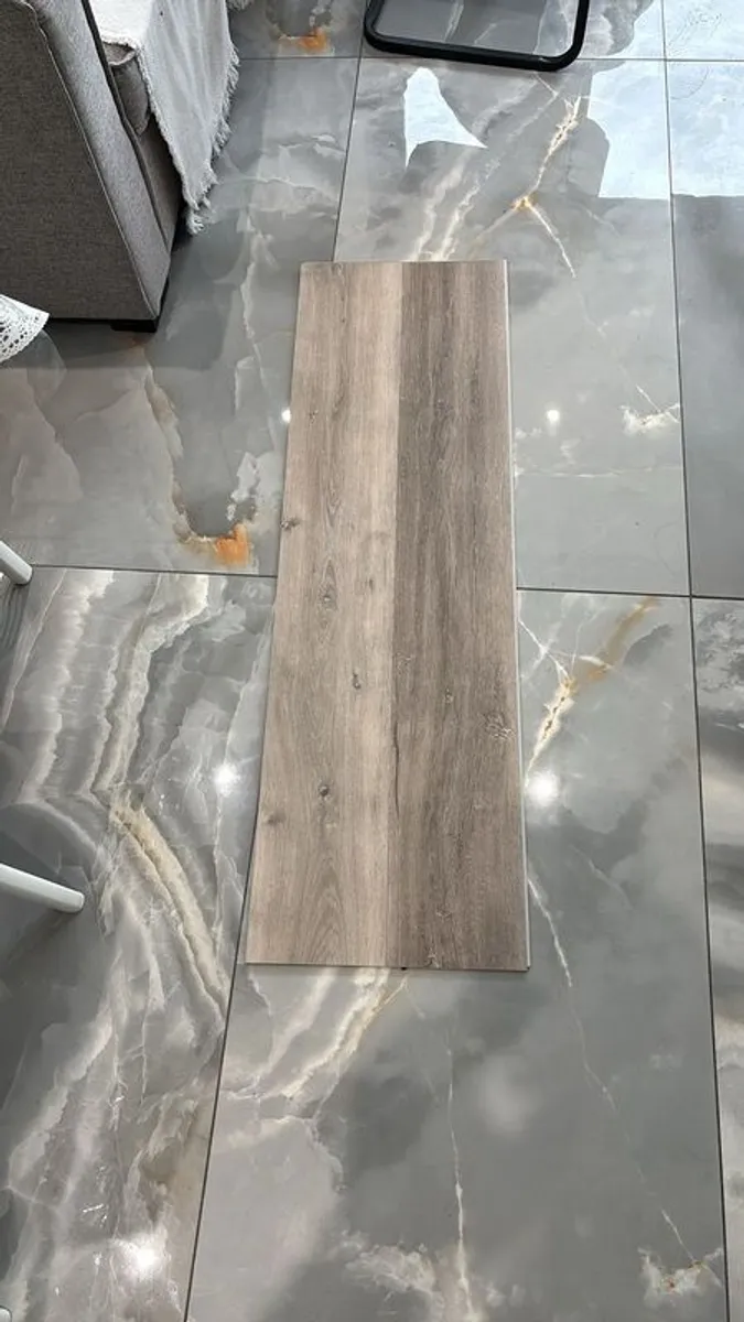 Express Floor 8mm - clicker floating vinyl flooring 26sqm - Image 3