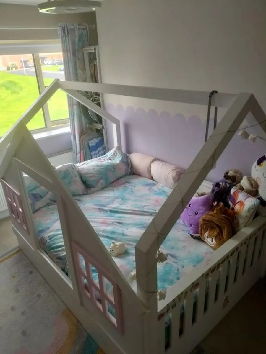 kids bed - Image 4