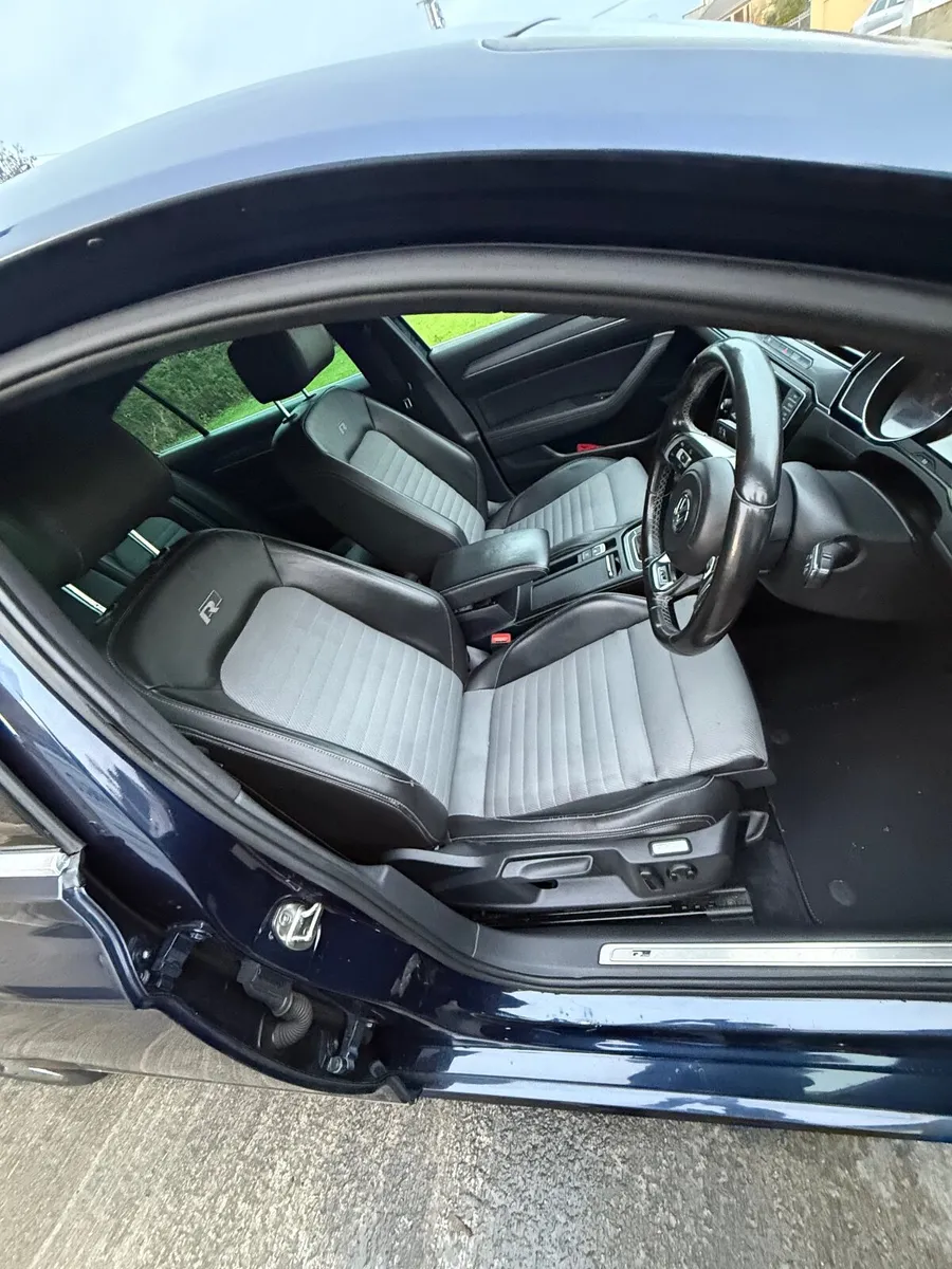 Volkswagen Passat 2016 - Image 4