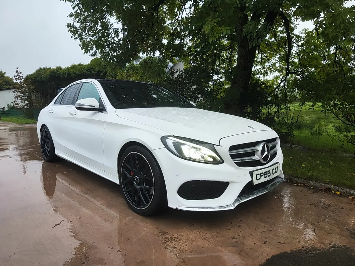 Mercedes Benz C220 D AMG LINE - Image 2