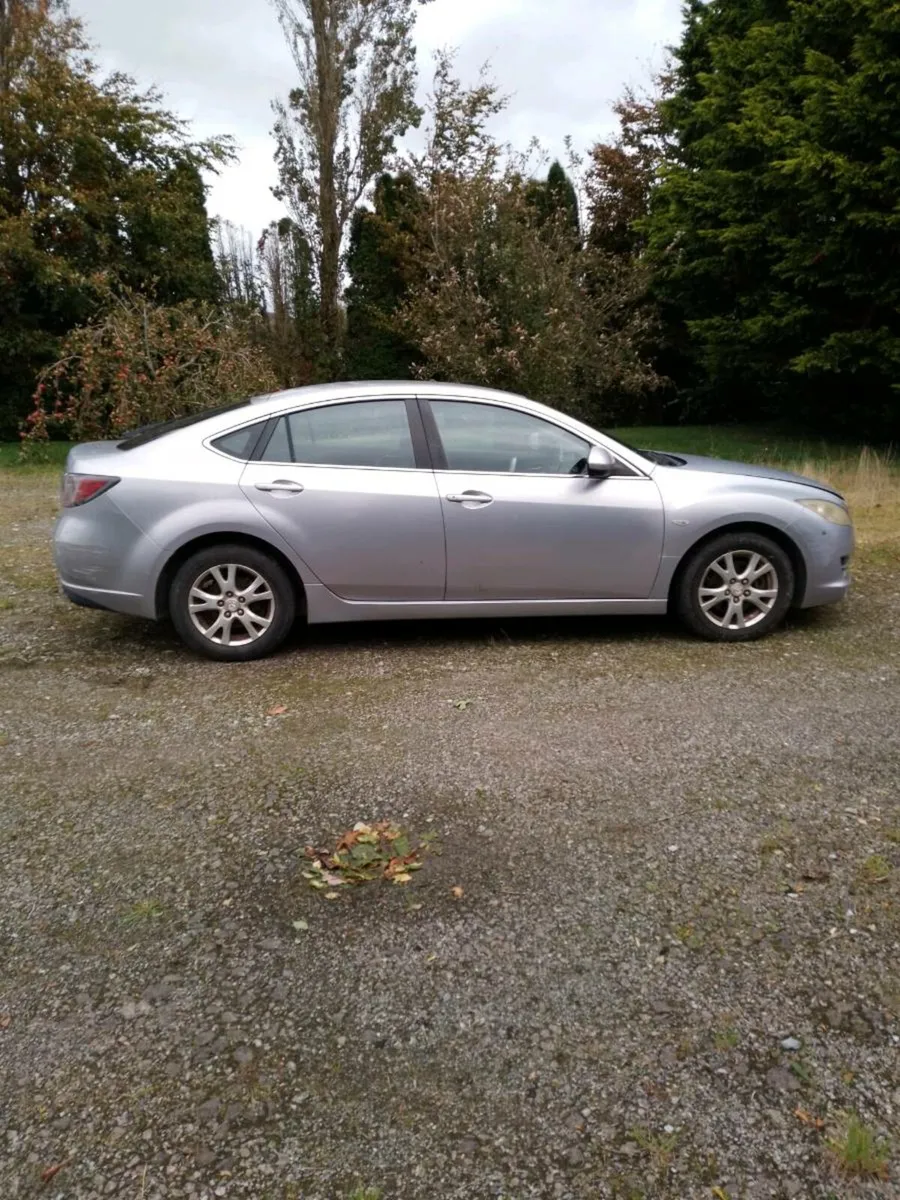 Car - Image 4