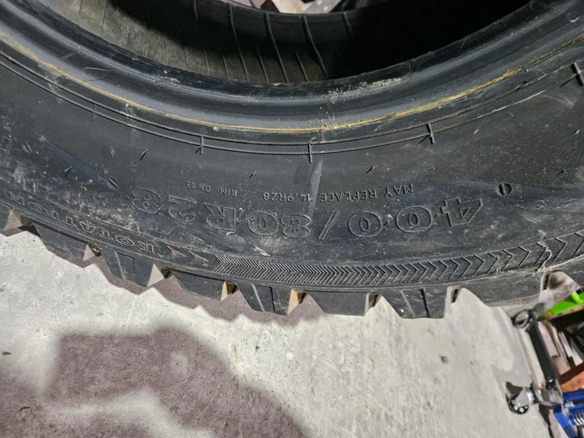 NOKIAN ROAD TYRES FOR TRACTOR - Image 4