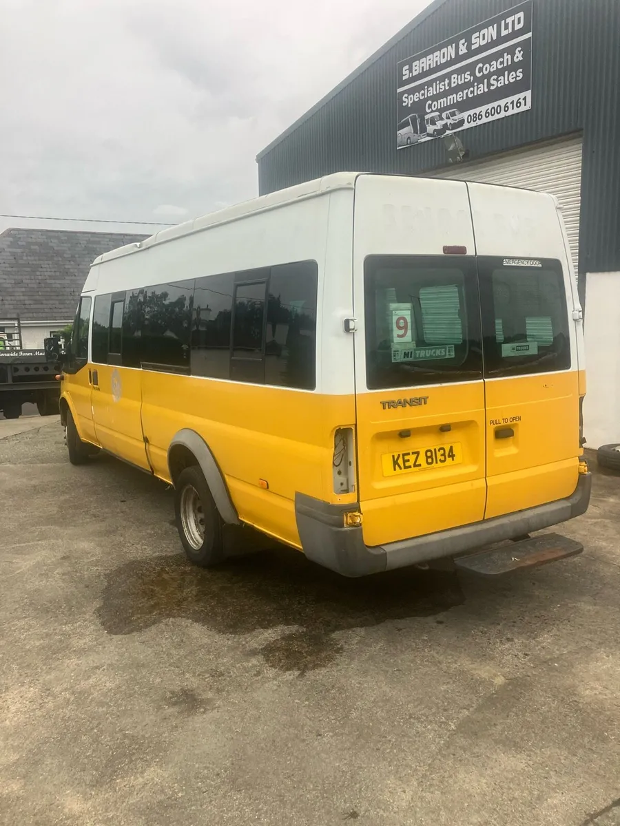 2006 Ford transit 2.4 17 seater - Image 3