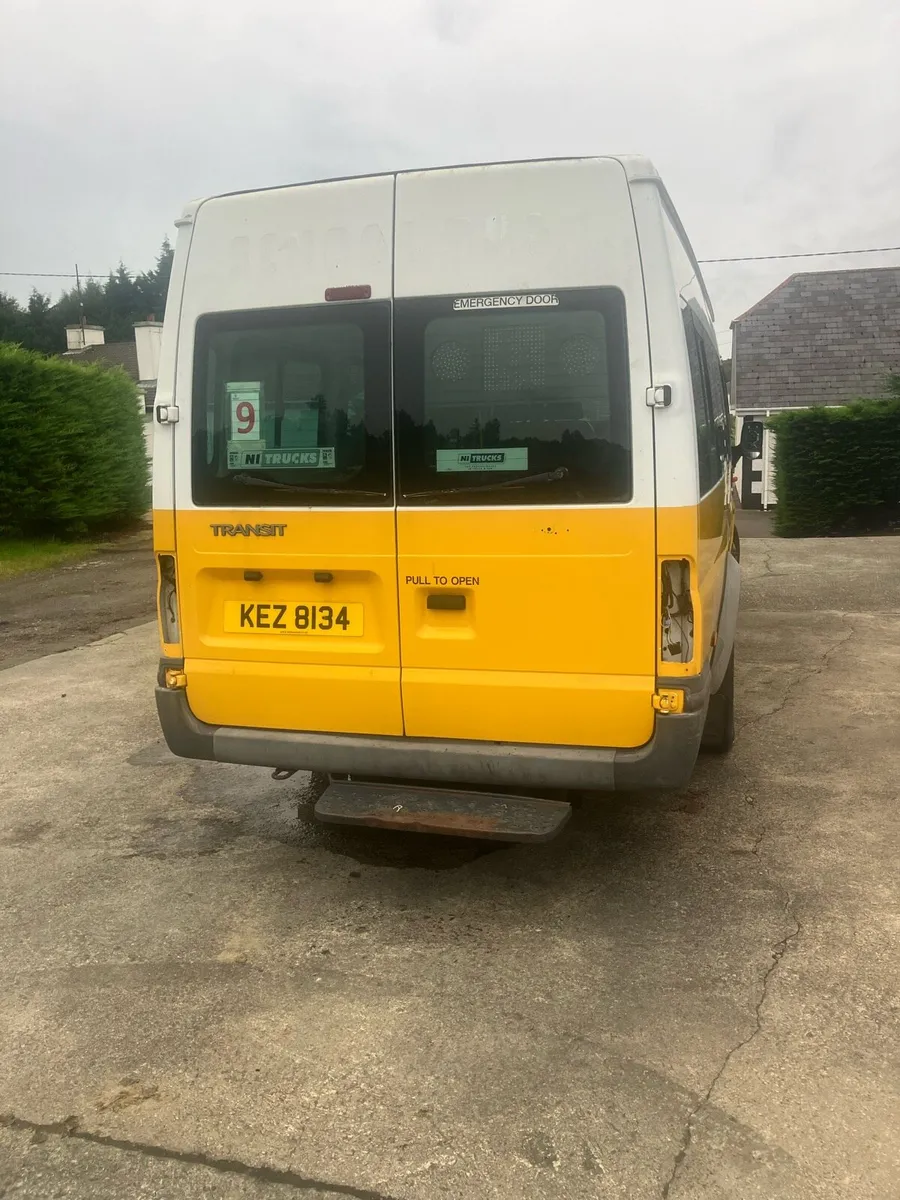 2006 Ford transit 2.4 17 seater - Image 4