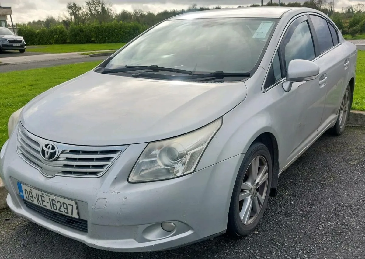 Toyota Avensis - Image 1