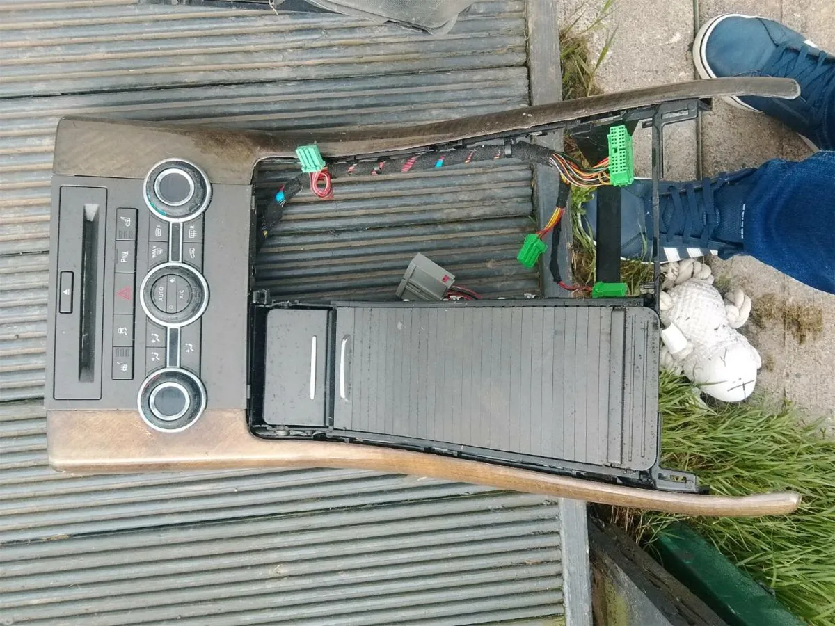 Range Rover sport parts 09 - Image 4