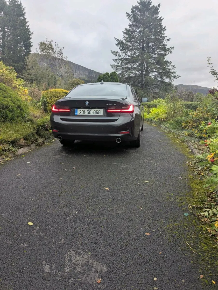 Car - Image 2