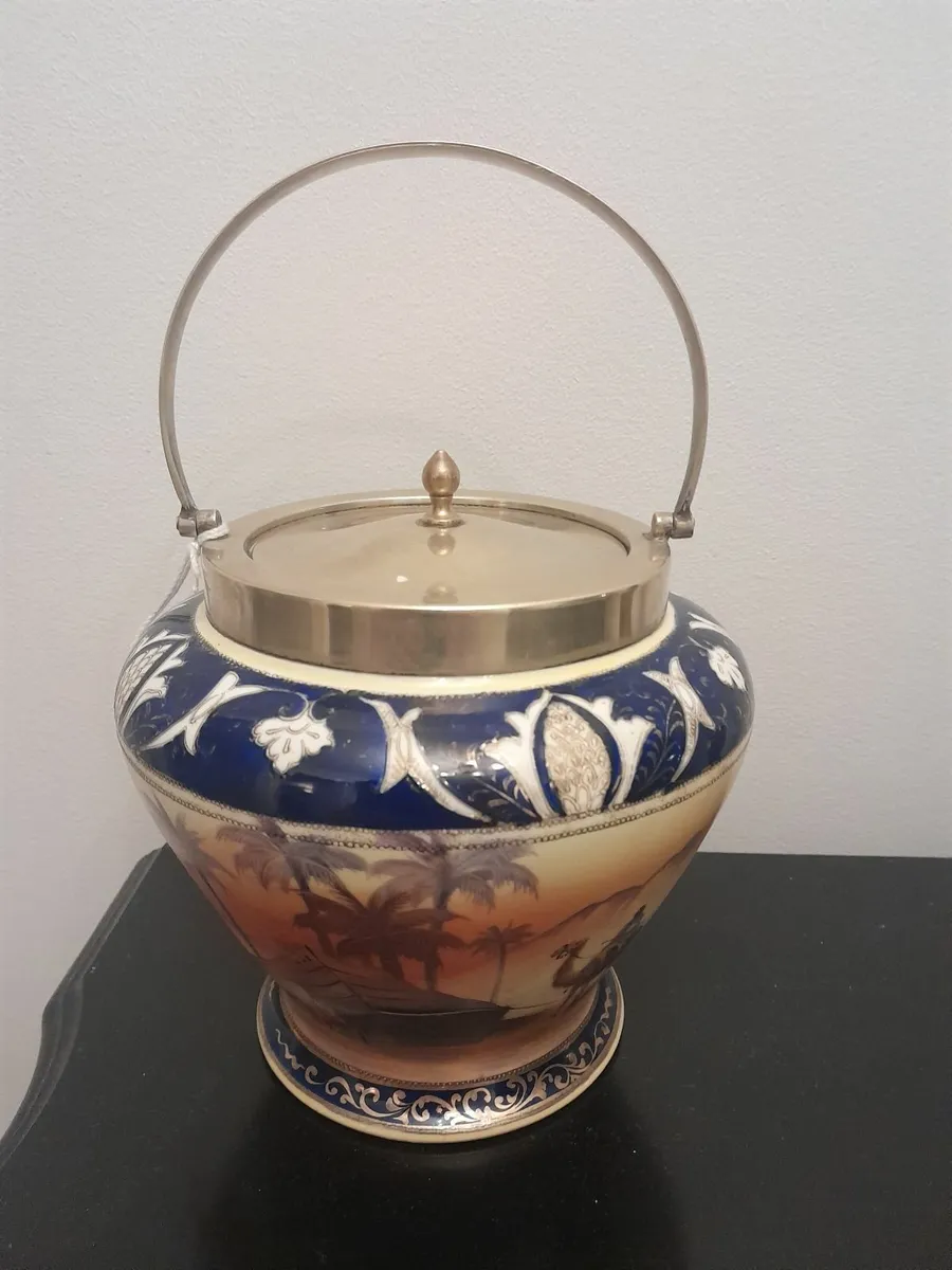 Biscuit Barrel, bowl ,sugar shaker. - Image 4