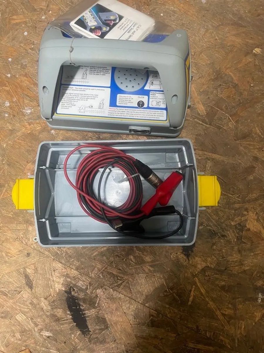Cable Detector And Genny - Image 2