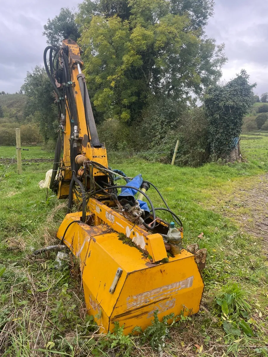 Hedge cutter for sale - Image 2