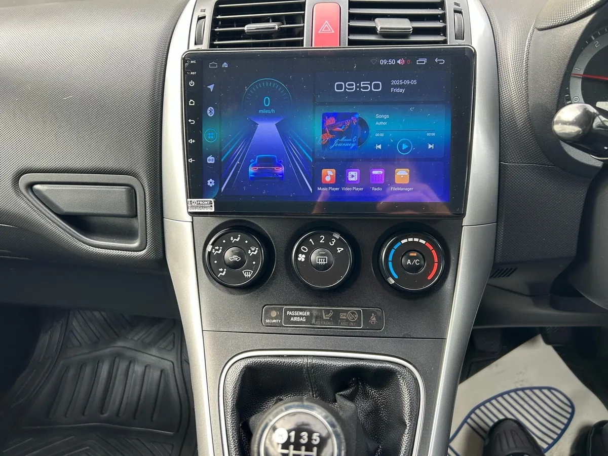 Toyota Auris - Image 4