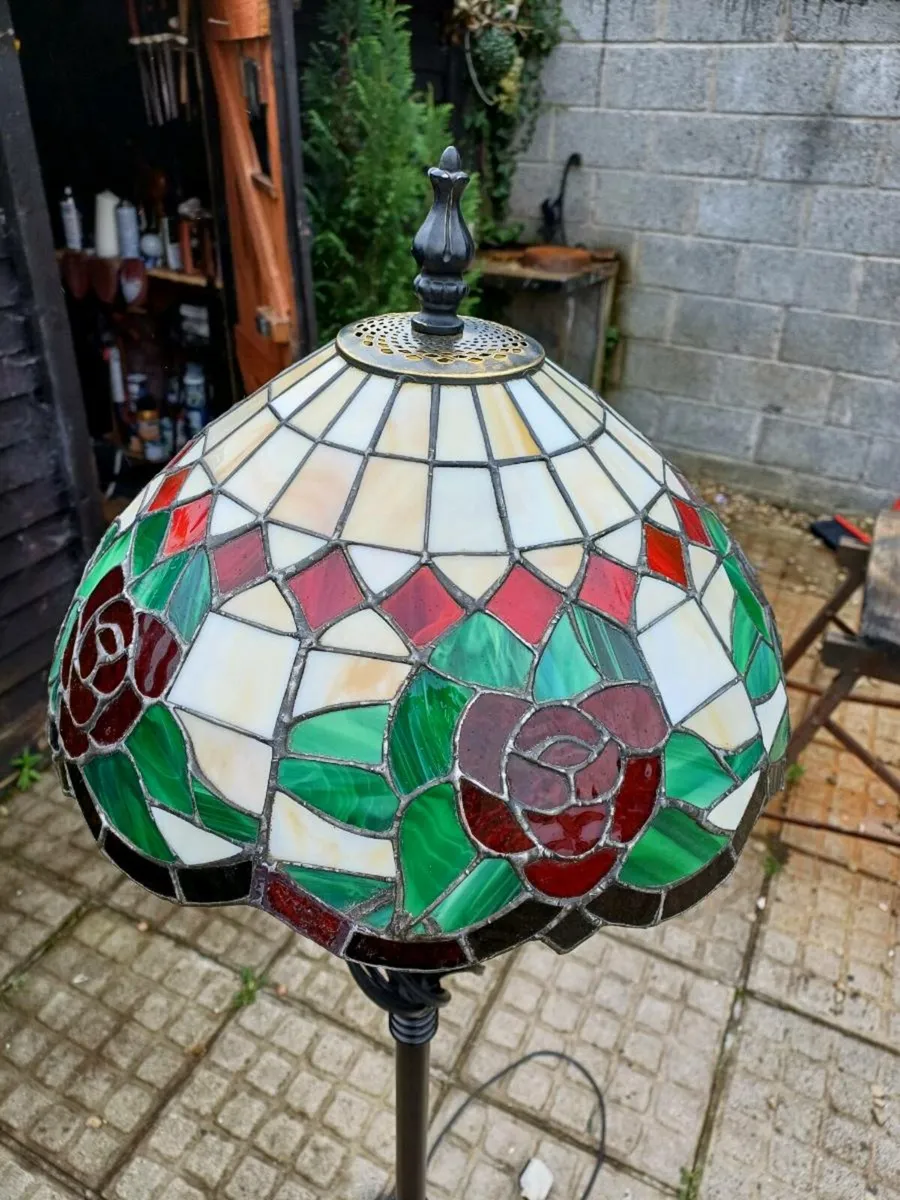 Vintage Tiffany Floor & Table Lamps. - Image 3