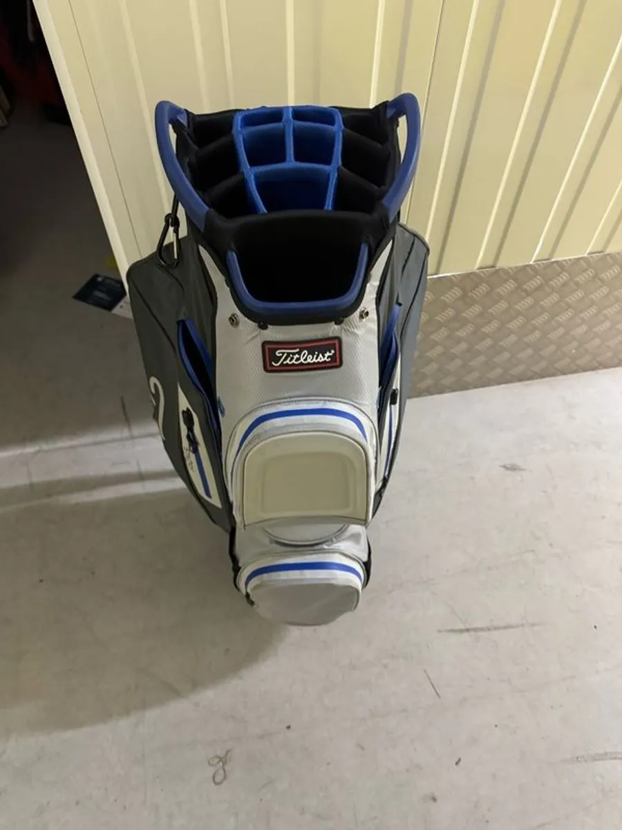Titleist stadry 15 golf bag - Image 1