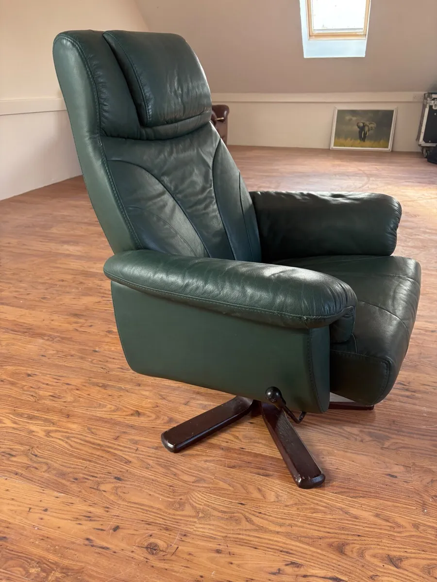 Office Desk and Leather Chair - Image 2