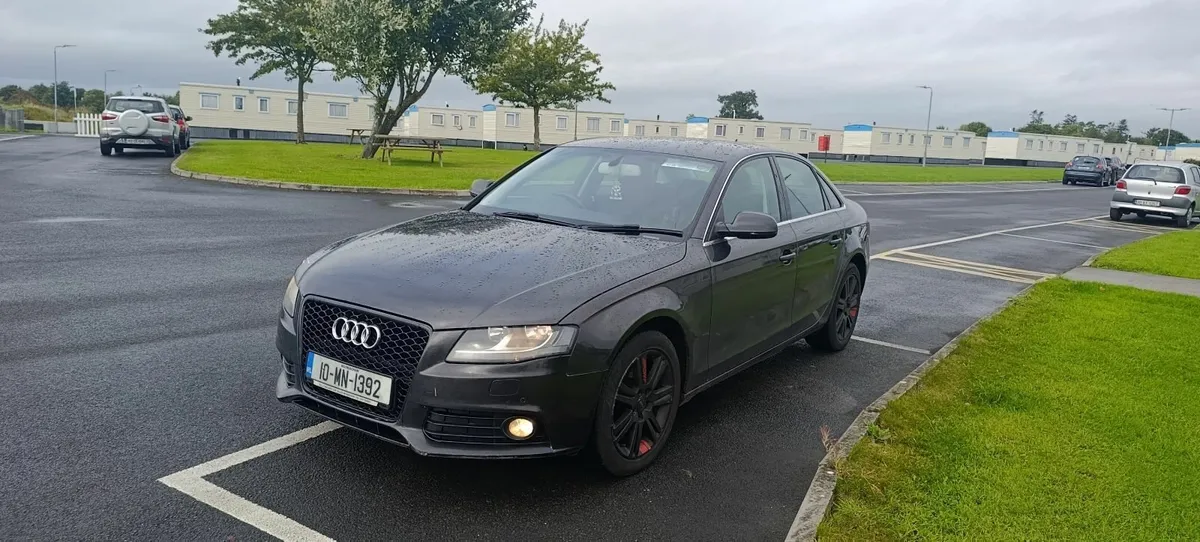 Audi A4 2010 Automatic - Image 3