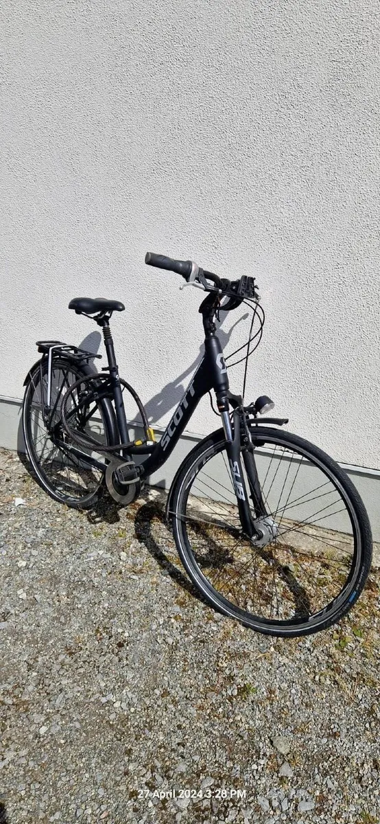 Ladie's Commuter bike for sale - Image 1