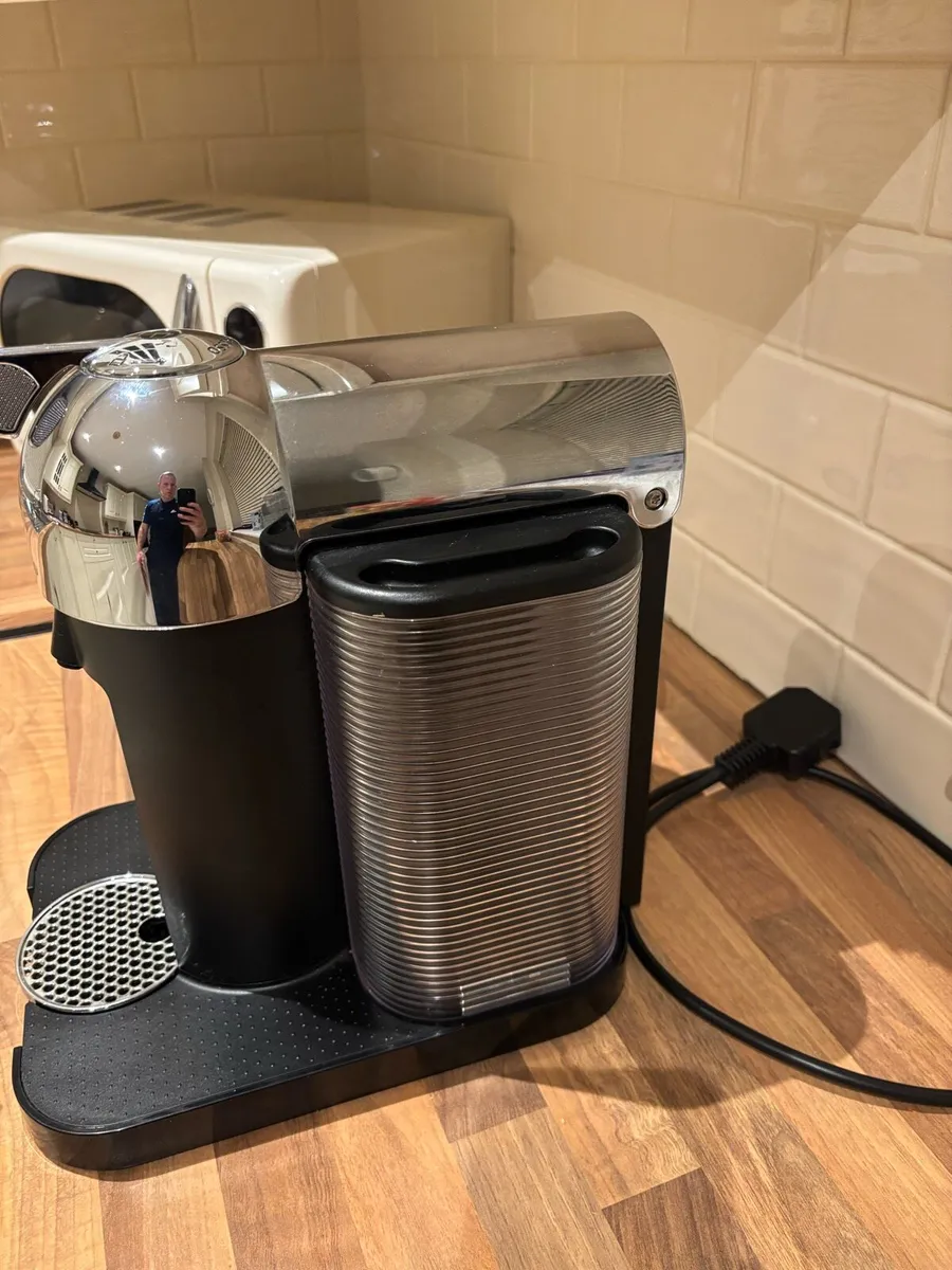 Nespresso Vertuo Coffee Machine and Milk Frother - Image 3