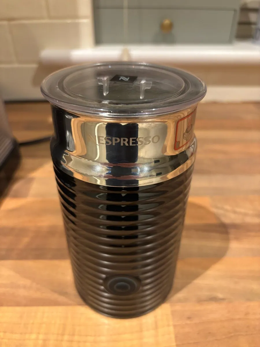 Nespresso Vertuo Coffee Machine and Milk Frother - Image 4