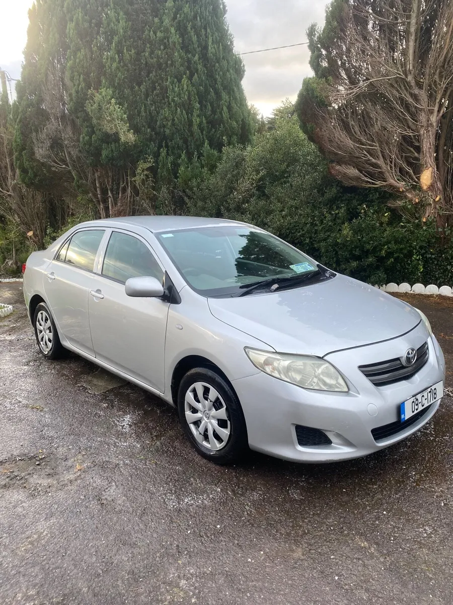 Toyota Corolla 2009 - Image 1