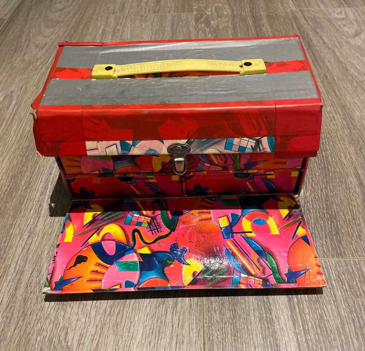 Arts & Crafts Equipment & Storage - Image 2