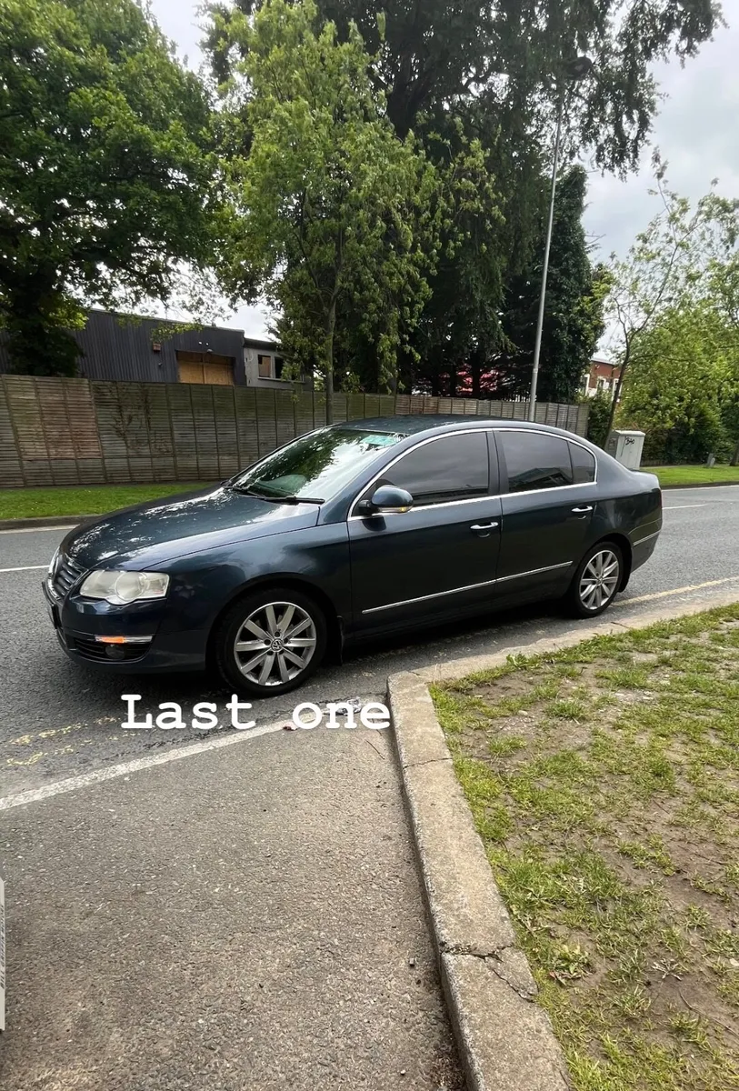 Volkswagen Passat 2008 - Image 2