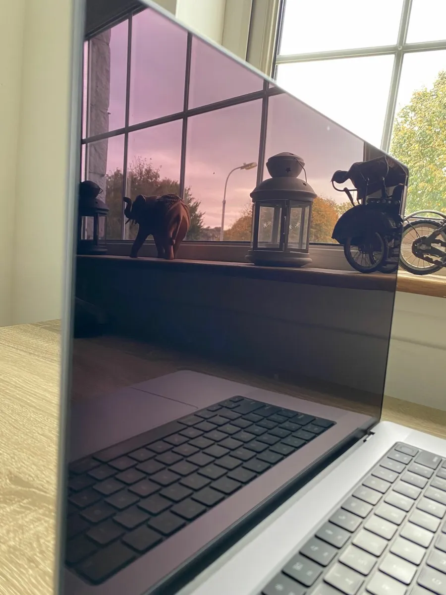 Apple MacBook Pro 16inch (2021) M1 Pro|32GB|512GB - Image 3