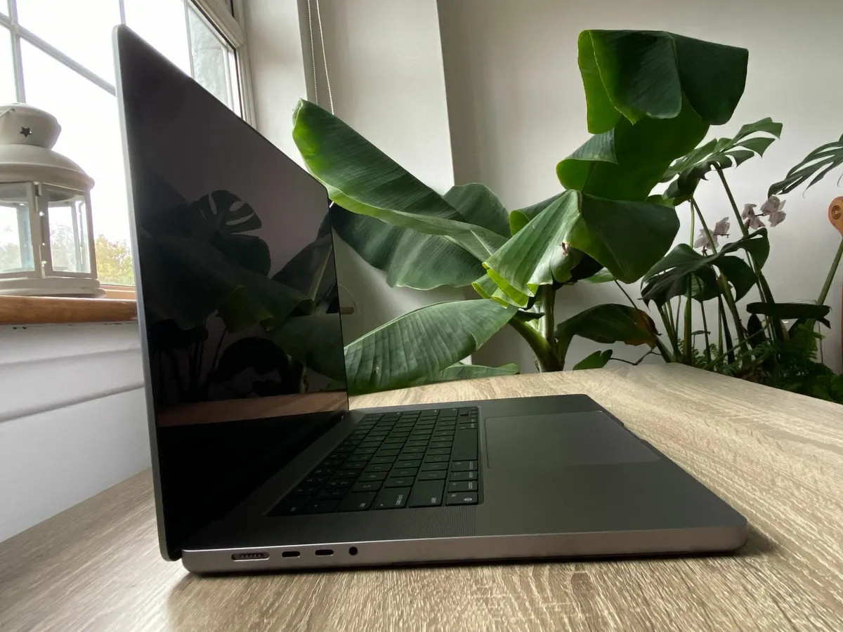 Apple MacBook Pro 16inch (2021) M1 Pro|32GB|512GB - Image 4